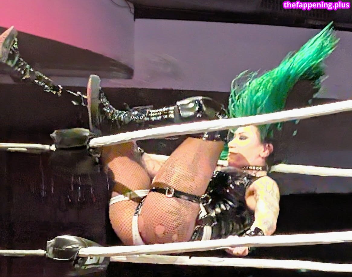 Shotzi Blackheart / ShotziWWE / WWE Shotzi Çıplak OnlyFans Fotoğrafı #455
