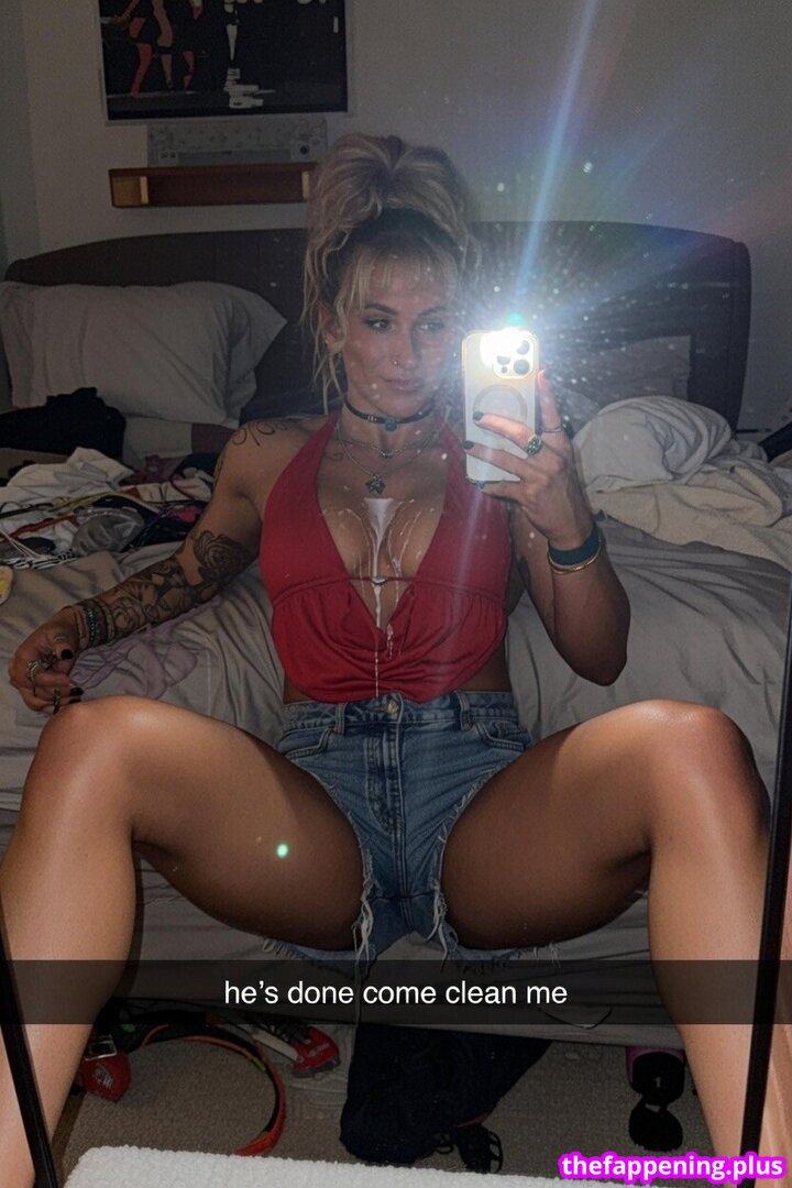 SolRucaWWE / Wwe Sol Ruca / solrvca Foto OnlyFans Nuda #24