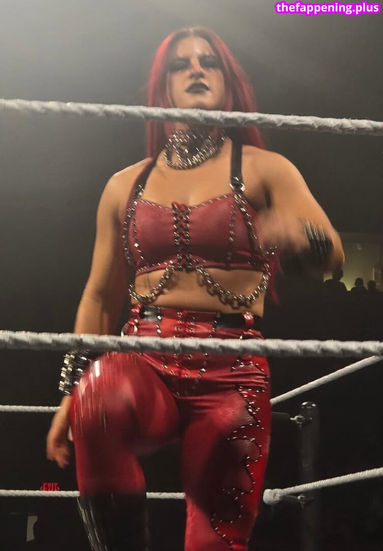 WWE Zaria / https: / zariawwe_ Foto OnlyFans Desnuda #99