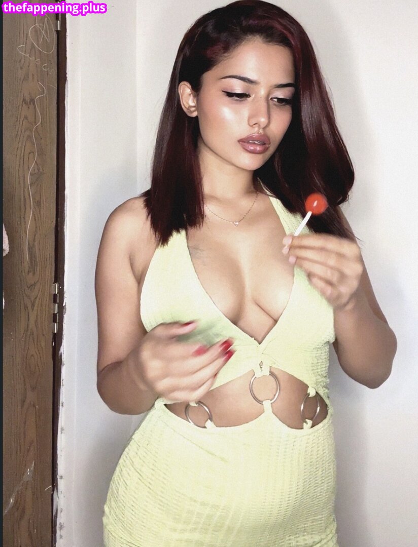 god.ess23 / wwildrosee Naken OnlyFans Foto #37