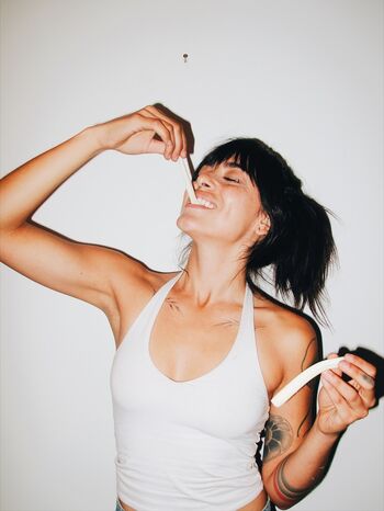 Full leaked Wxaves private onlyfans photo