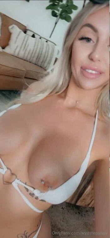 wydstepsissy