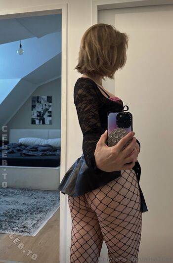 Full leaked Xalisaer private onlyfans photo