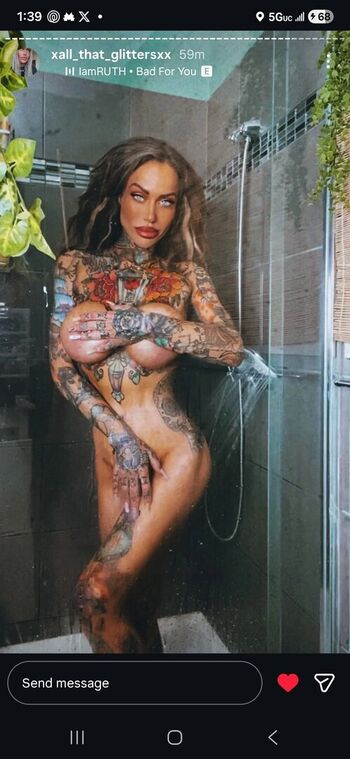 xall_that_glittersx