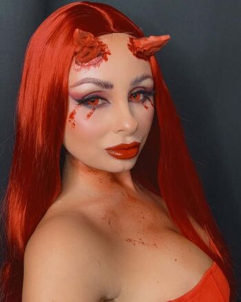 Full leaked Xchristiina private onlyfans photo