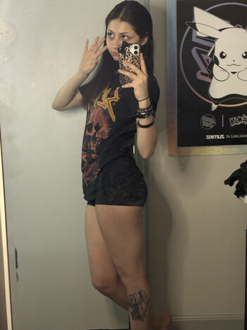 xenluvsmiku