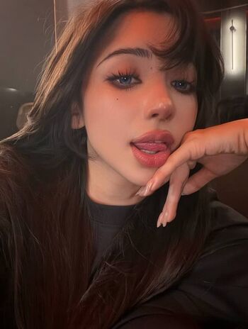 Full leaked Xialan private onlyfans photo