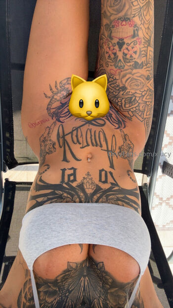 Full leaked Xlucy  page private onlyfans photo
