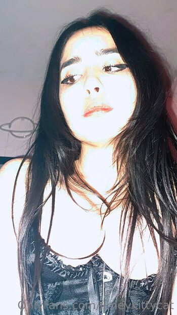 Full leaked Xmeykittycat private onlyfans photo