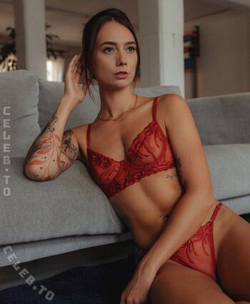 Full leaked Xsimply bellax private onlyfans photo
