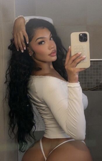 Full leaked Xttiona private onlyfans photo