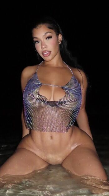 Full leaked Xttiona private onlyfans photo