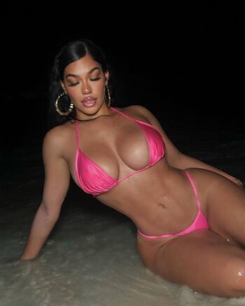 Full leaked Xttiona private onlyfans photo