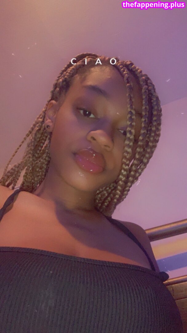 xx_zakiya / xxxmilk Nude OnlyFans Photo #8