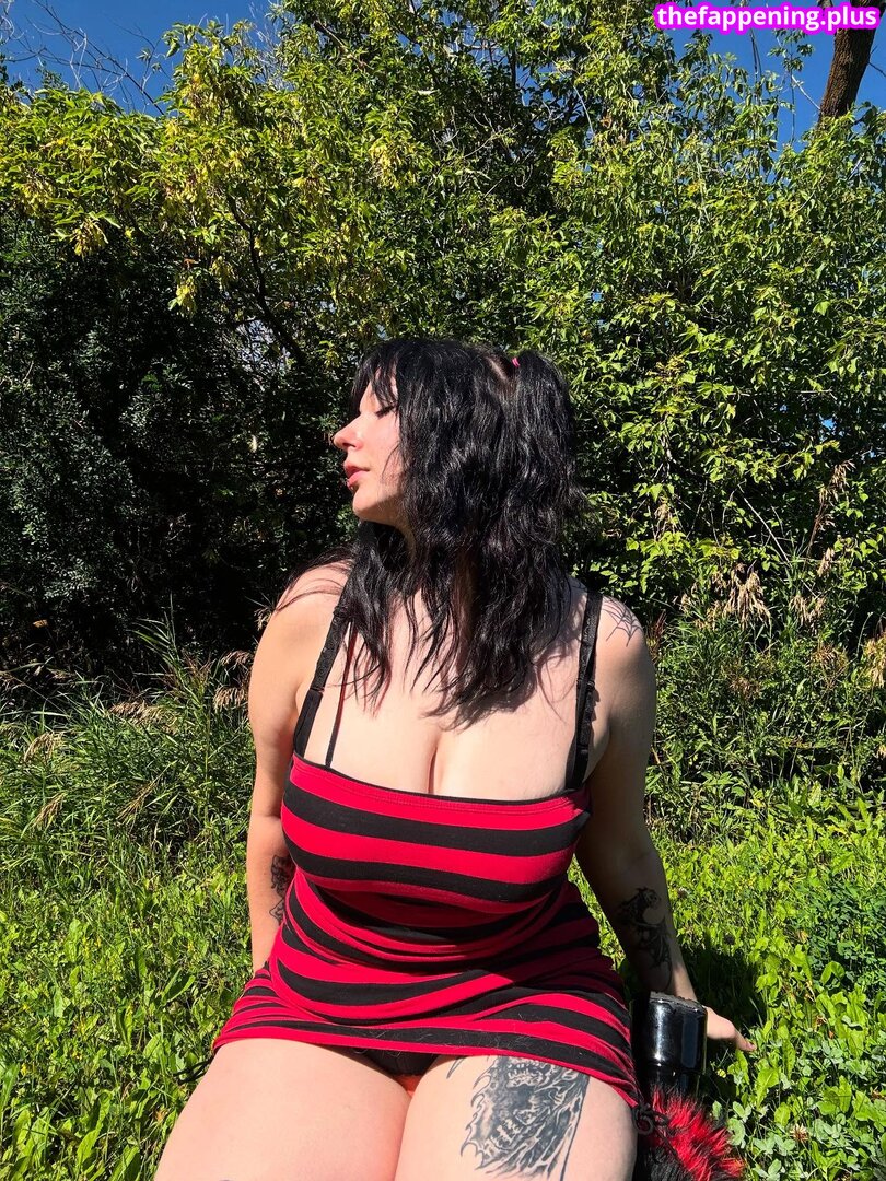 https: / xxfrog_slimexx Фото оголеного OnlyFans #1