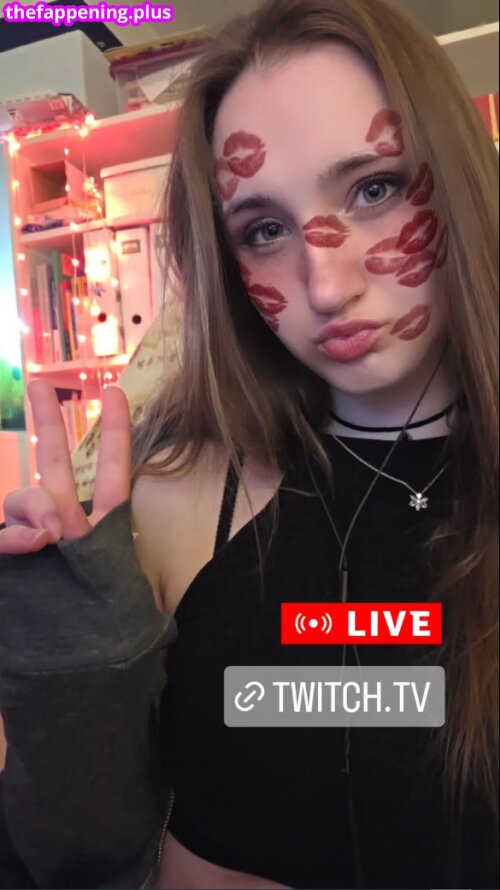 xXLaureliaXx ヌードOnlyFans写真 #7