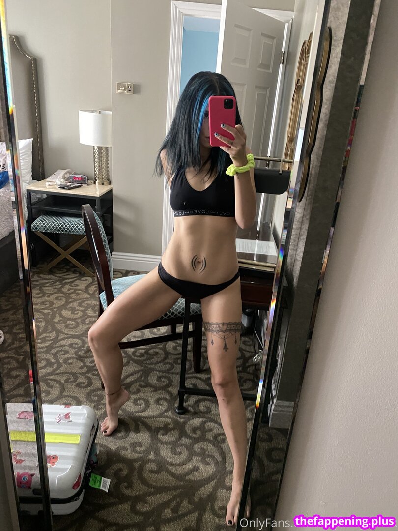 nadya tolokonnikova / nadyariot / pussyrrriot / xxpussyriotxx 누드 OnlyFans 사진 #15