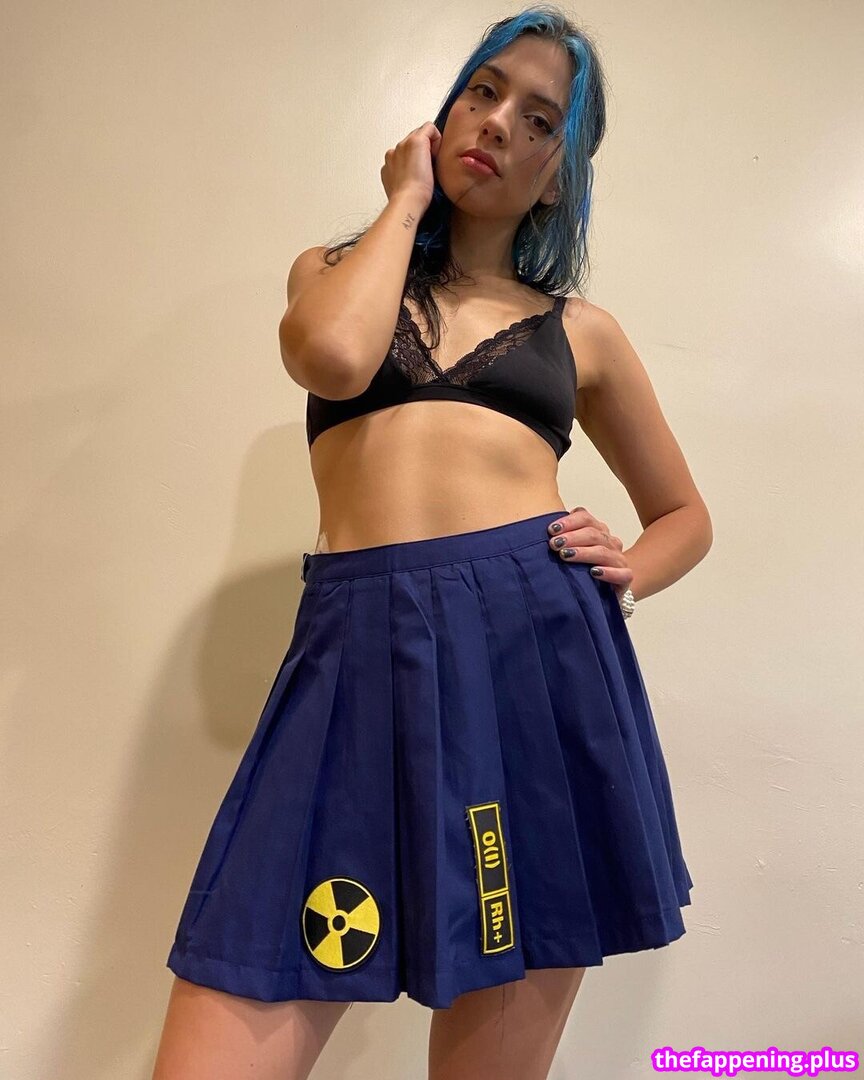 nadya tolokonnikova / nadyariot / pussyrrriot / xxpussyriotxx ヌードOnlyFans写真 #39