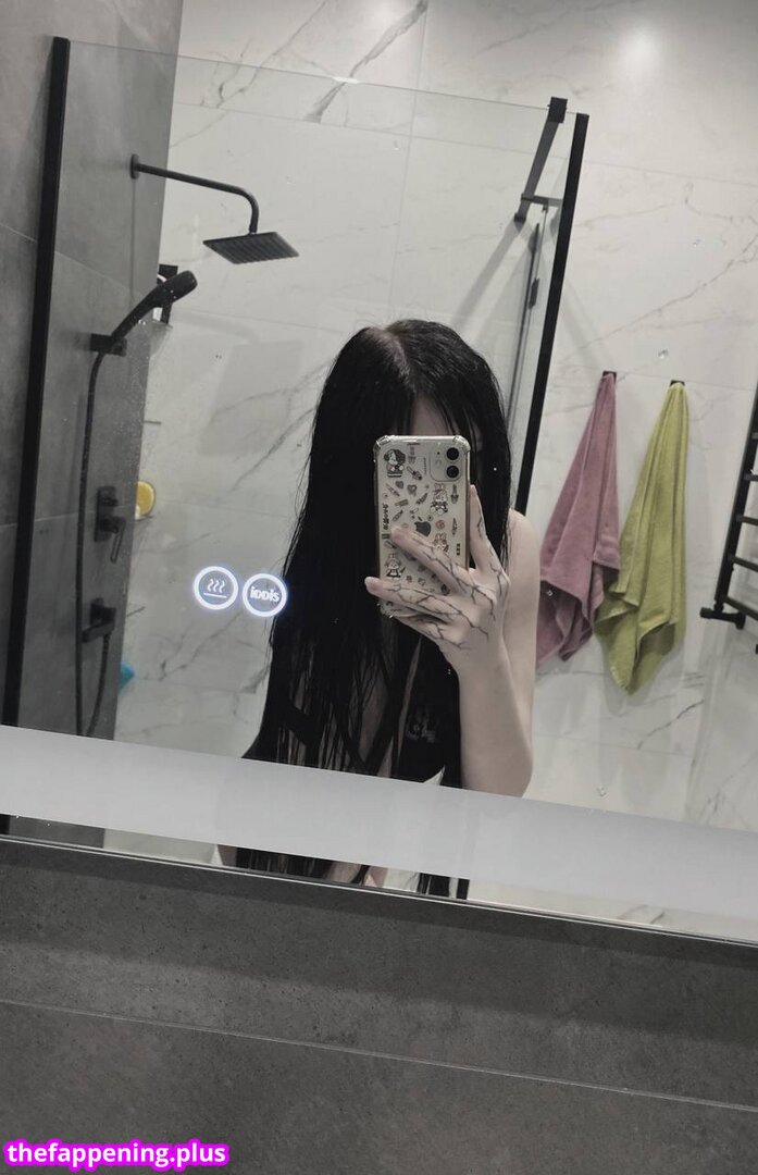 popusk / xxquru / xxquruqx Naken OnlyFans Foto #7