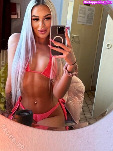 lunayourfavbarbie / xxsavagebarbiexx / xxsavagexbarbiexx Photo OnlyFans Nu #4