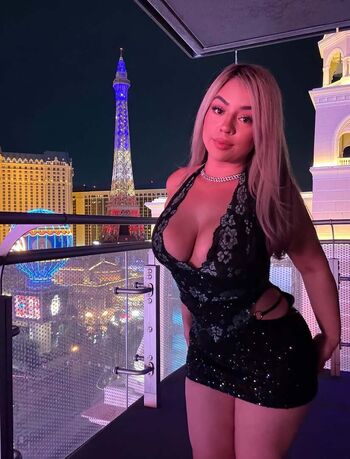 Full leaked Xxstefniiexx private onlyfans photo