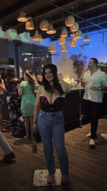 Full leaked Xyanely private onlyfans photo