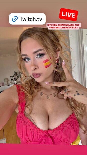 Full leaked Yaboielina page private onlyfans photo