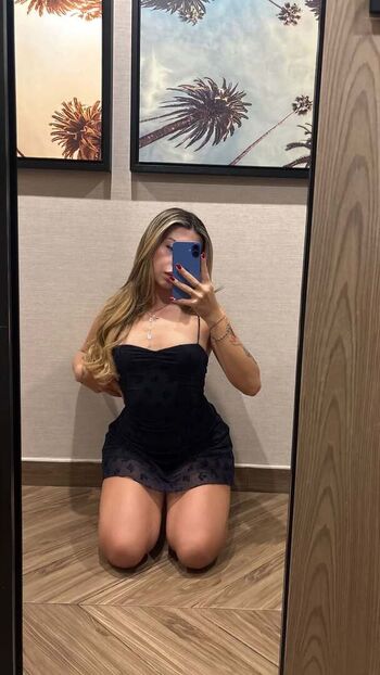 Full leaked Yagmur orgarun page private onlyfans photo