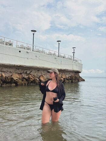 Full leaked Yagmur simsek page private onlyfans photo