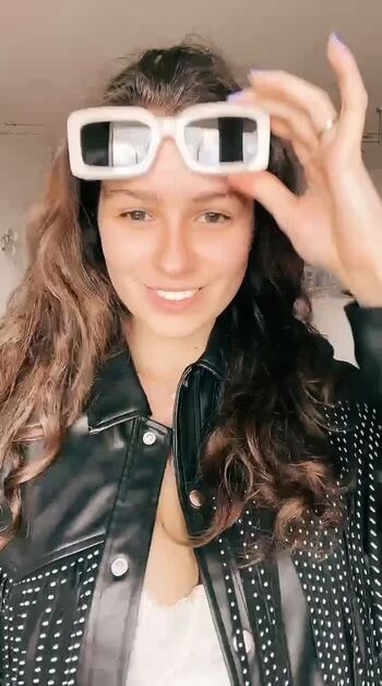 Full leaked Yanashkomagic private onlyfans photo