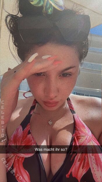 Full leaked Yasilisches page private onlyfans photo