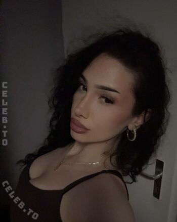 Full leaked Yasilisches private onlyfans photo