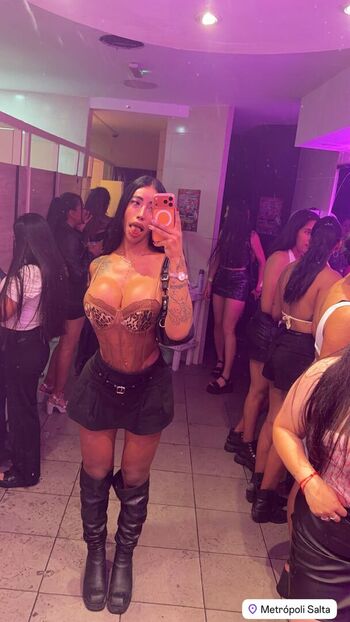 Full leaked Hotwife nichole private onlyfans photo