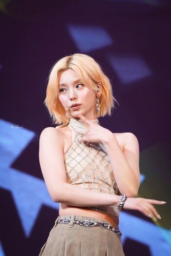 Full leaked Electro alice/ private onlyfans photo