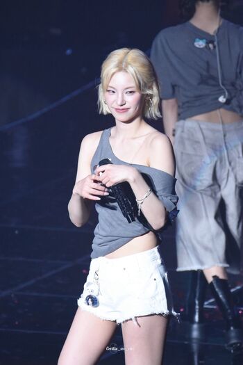 Full leaked Trannydiaries/ private onlyfans photo