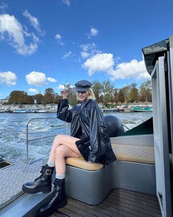 Full leaked Kitsune mura/ private onlyfans photo