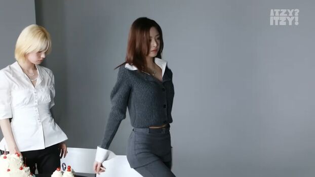 Full leaked Skwid/ private onlyfans photo