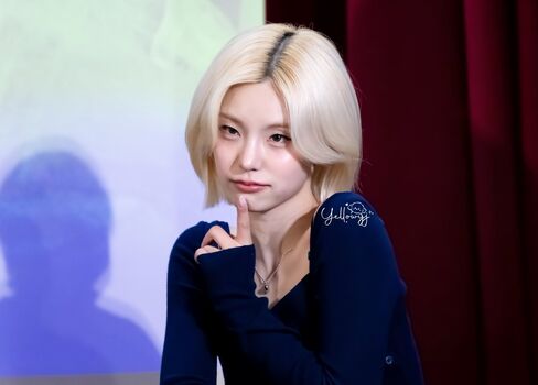 Full leaked Xgofficial/ private onlyfans photo