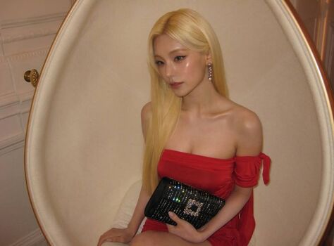 Full leaked Yeji page private onlyfans photo