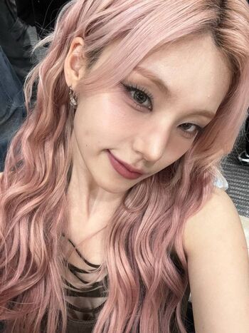 Full leaked Yeji page private onlyfans photo