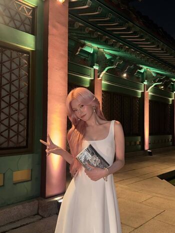 Full leaked Yeji private onlyfans photo