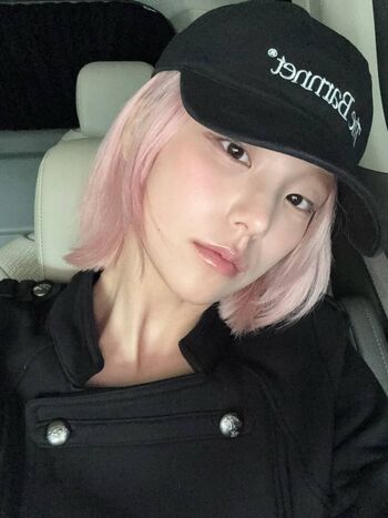 Full leaked Yeji private onlyfans photo