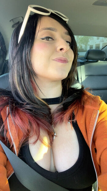 Full leaked Yellowspoongirl private onlyfans photo