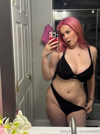 Full leaked Yellz  page private onlyfans photo