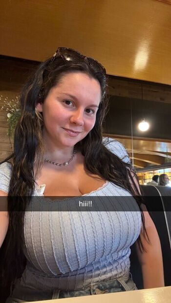 Full leaked Yellz private onlyfans photo