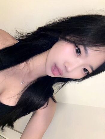 Full leaked Desire mxchen/ private onlyfans photo