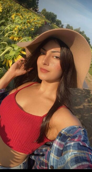 Full leaked Yesha sagar private onlyfans photo