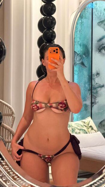 Full leaked Yesjulz page private onlyfans photo