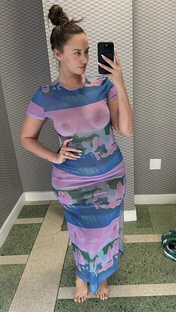 Full leaked Yesjulz private onlyfans photo