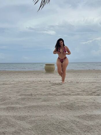 Full leaked Yilian cruz private onlyfans photo